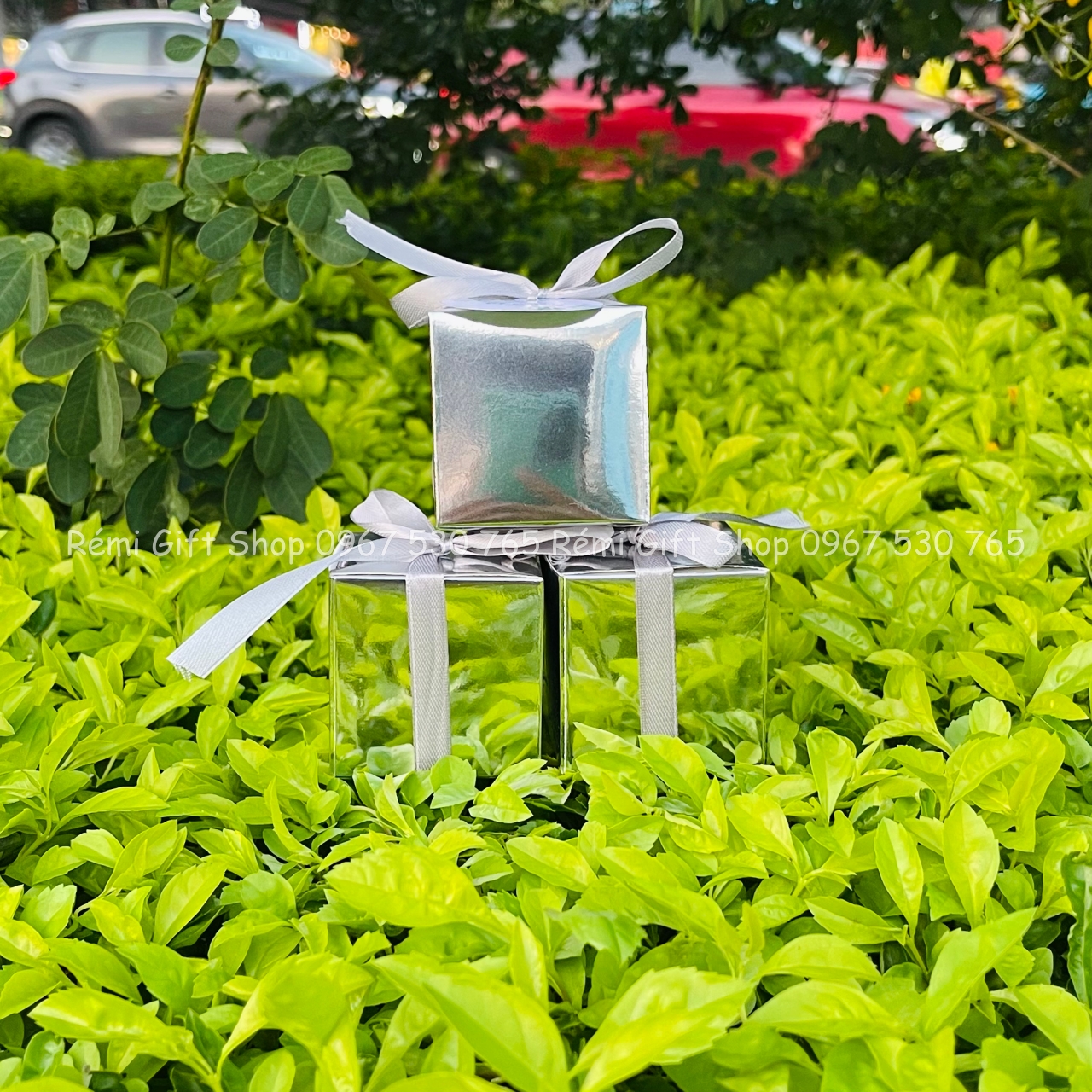 Hộp quà, hộp đựng quà tặng hình vuông thắt nơ đơn giản, thanh lịch - Ảnh 9