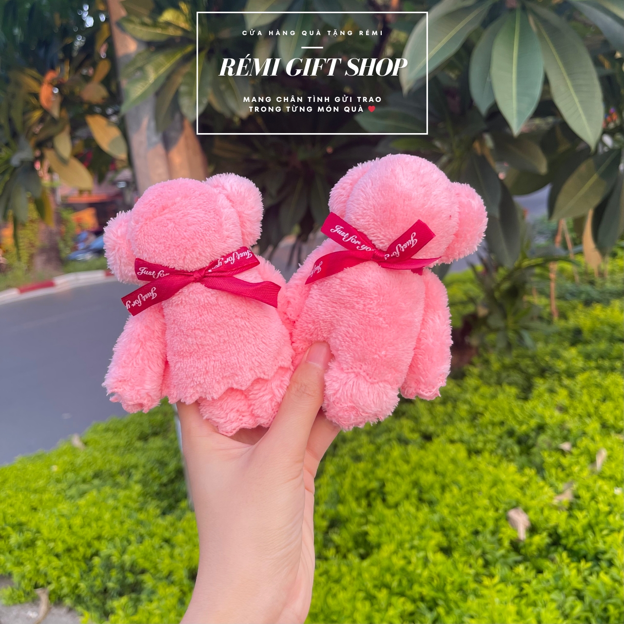Khăn gấu dứa trơn size 30 x 30 cm, phụ kiện quà tặng xinh xắn, thanh lịch - Ảnh 2
