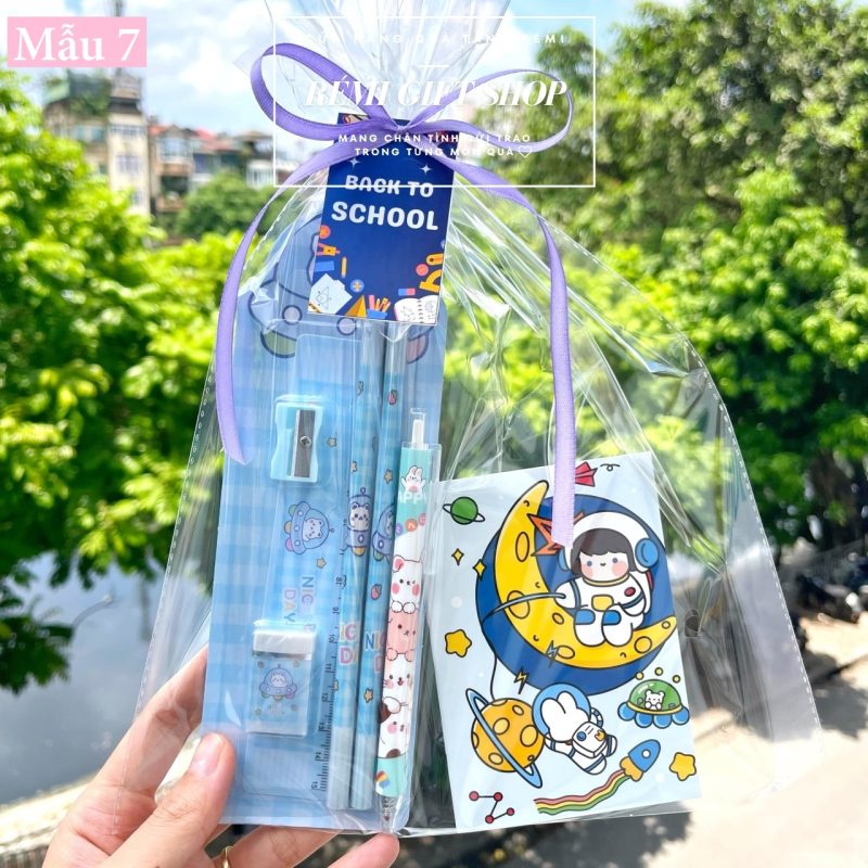 Mẫu 7 - Set quà đồ dùng học tập