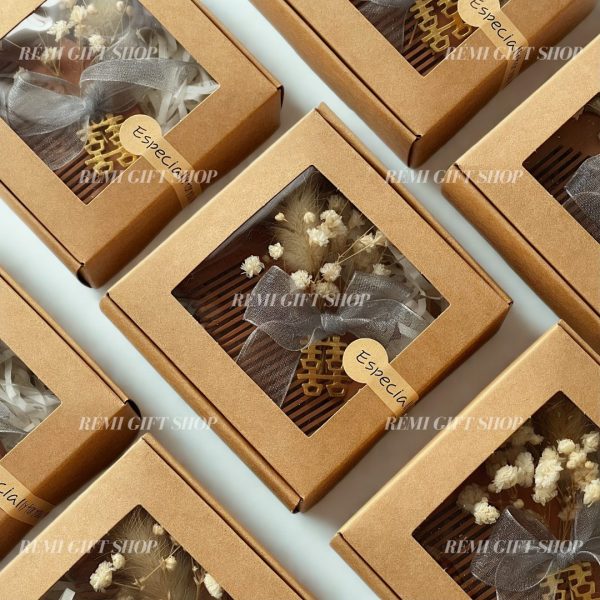 hộp quà tặng lược gỗ