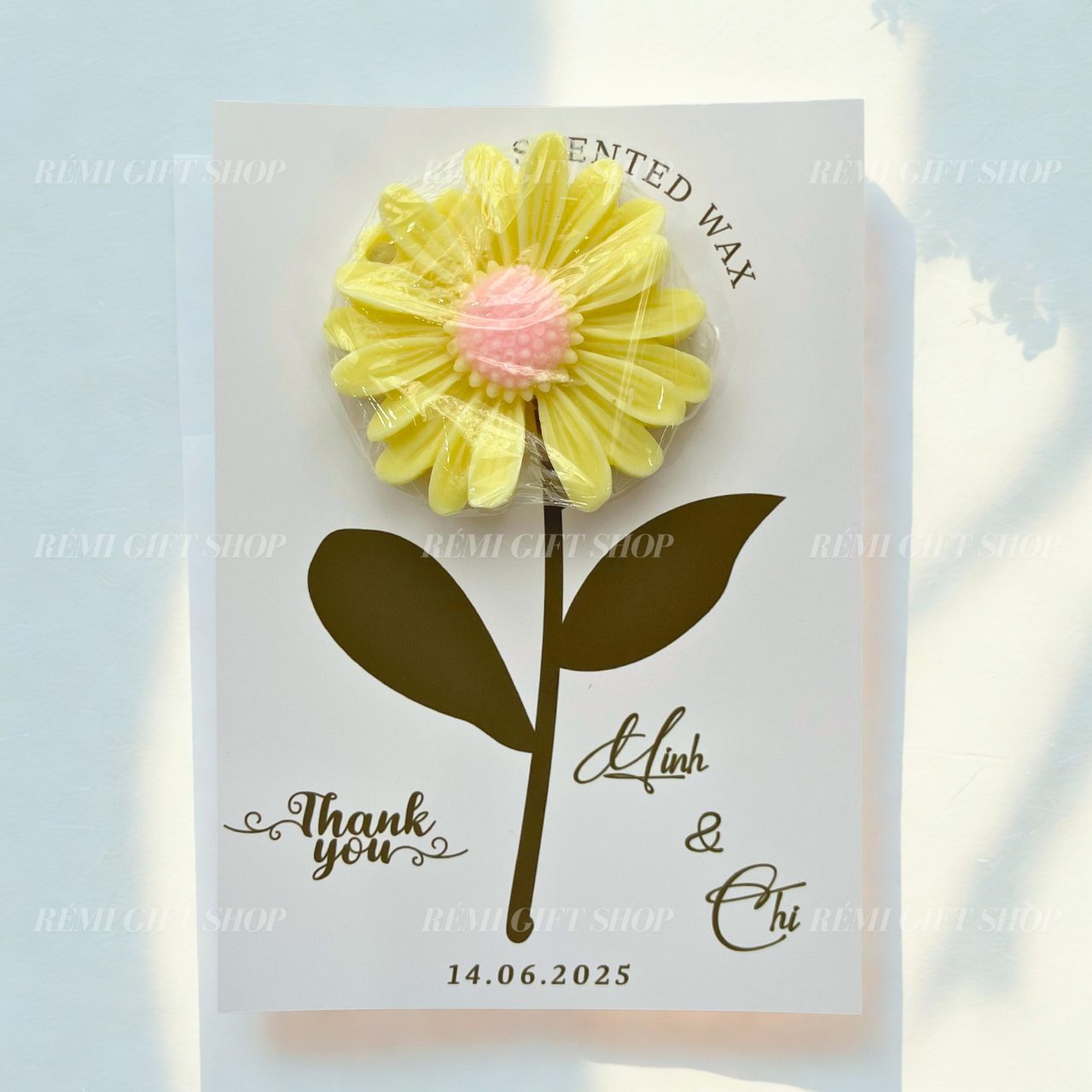 thiệp nến thơm sáp thơm hoa cúc