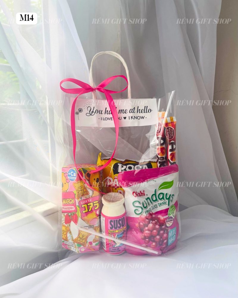 set quà tặng bánh kẹo cho bé