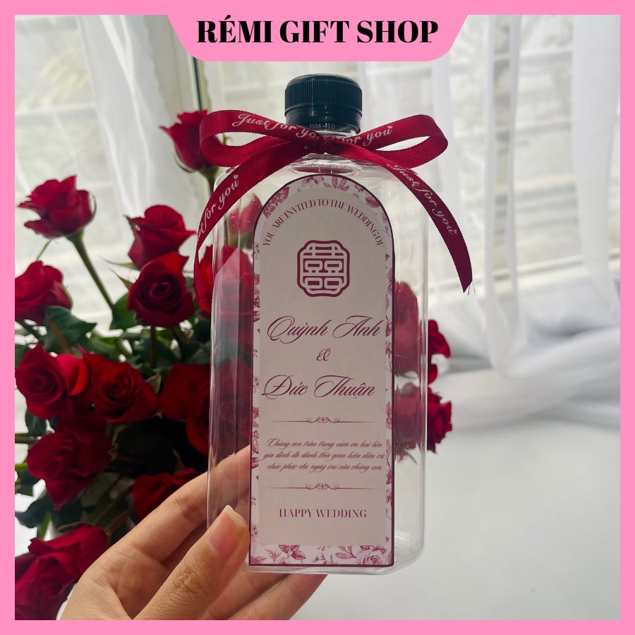 chai nước bày bàn tiệc 500ml
