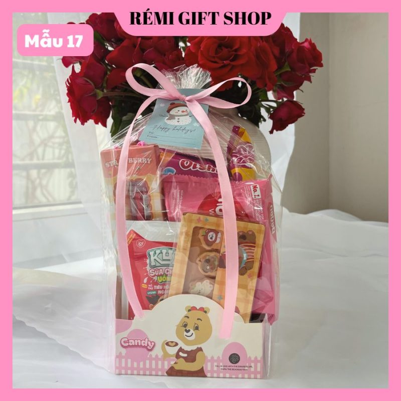 set quà tặng bánh kẹo và đồ dùng học tập cho bé