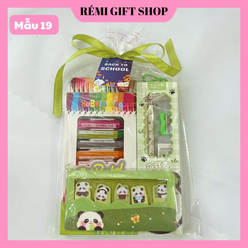 Set quà tặng bánh kẹo & đồ dùng học tập cho bé